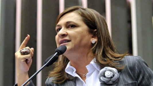 Ministra Katia-Abreu