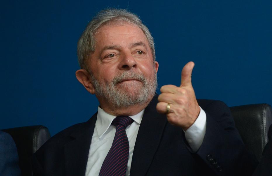 Homenagens a políticos são comuns no Brasil/Foto: arquivo