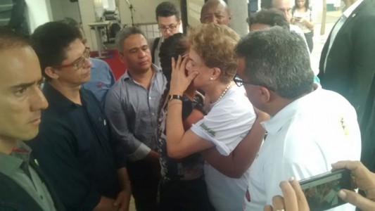Dilma e Pais de Betriz em Juazeiro