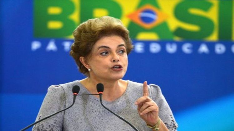 Brasília - Presidenta Dilma Rousseff durante encontro com juristas contrários ao impeachment, no Palácio do Planalto (José Cruz/Agência Brasil)