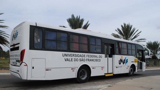 Ônibus Univasf 1