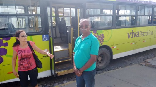 ônibus quebrado viva José de Souza