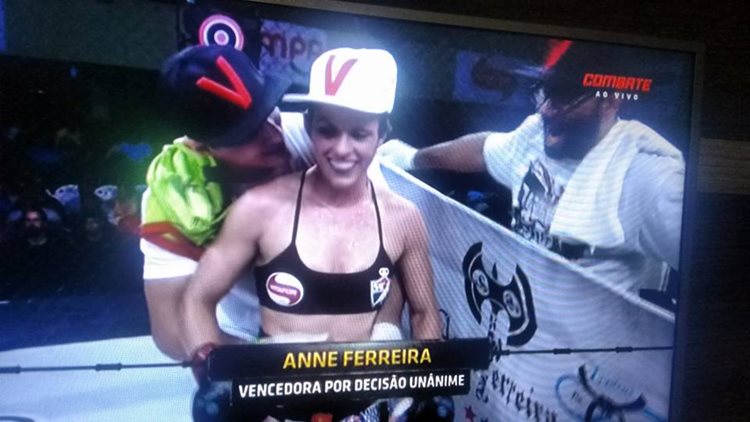 Anne Ferreira