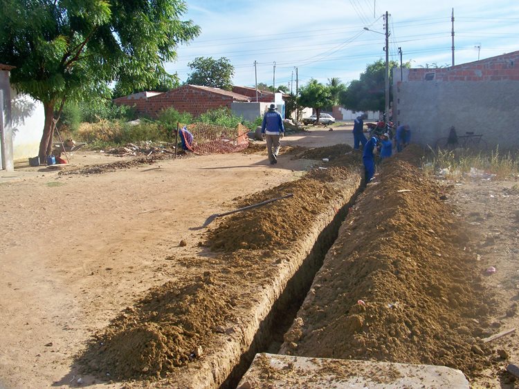 O projeto do esgotamento sanitário do município contempla também a construção de ramais condominiais e as ligações domiciliares e intradomiciliares/Foto:Assessoria