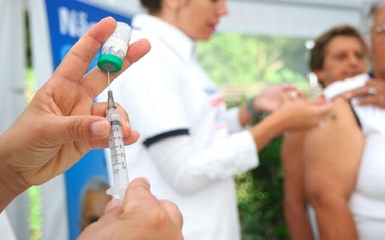 Mais de 45,7 milhões de pessoas já se vacinaram contra a gripe neste ano, segundo o Ministério/Imagem ilustrativa 