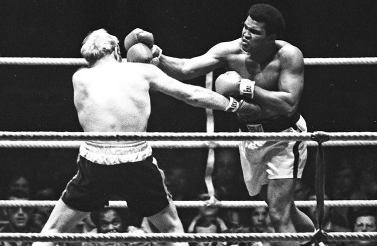 A figura de Muhammad Ali excedeu os limites do boxe/Foto:Reuters