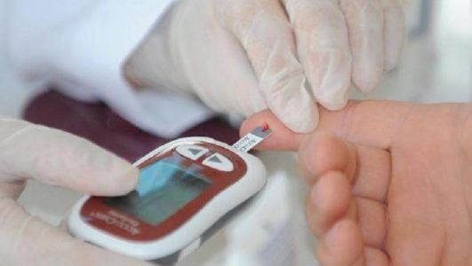 O tema da campanha este ano é De olho no diabetes, com foco em promover a importância do rastreamento e garantir o diagnóstico precoce (Foto: Arquivo/Agência Brasil)